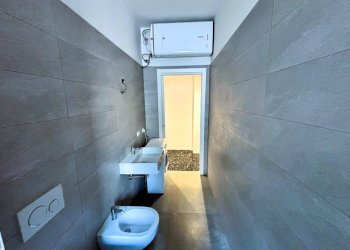 Bagno - Trilocale Via Privata degli Orombelli 13, Milano (zona Lambrate) - foto 17