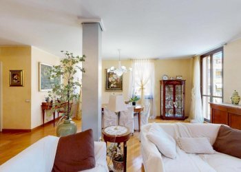 Soggiorno - Quadrilocale Via Verbano 1, Milano - foto 13