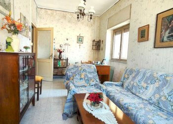 1 (2) - Three-room apartment Via Leopoldo Nobili 22, Catania (neighborhood Nesima) - photo 2