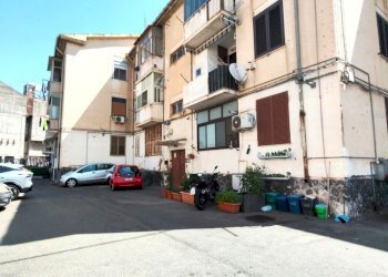 13 - Three-room apartment Via Leopoldo Nobili 22, Catania (neighborhood Nesima) - photo 22