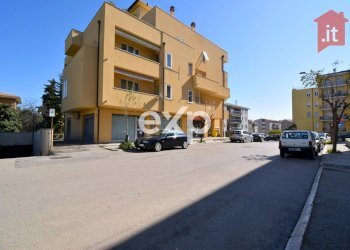 Magazzino Via Platone, Vasto - foto 12