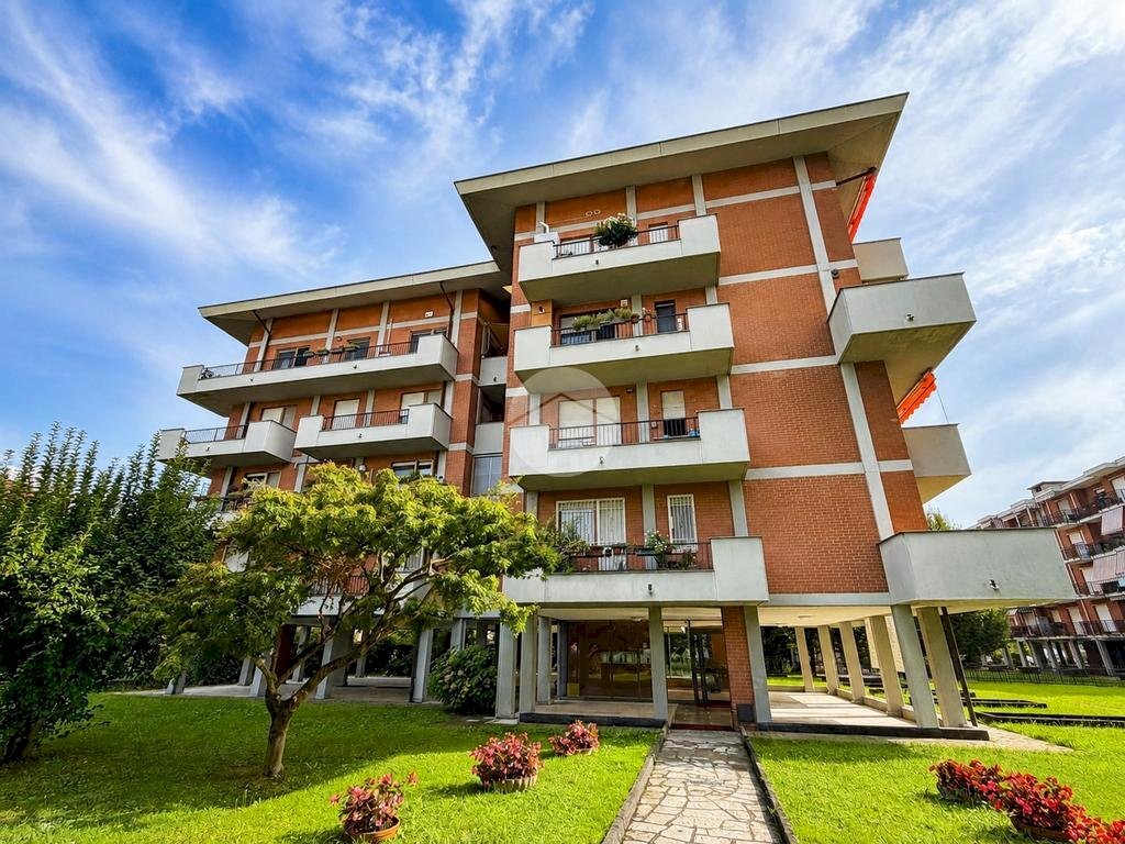 Four-room apartment Via Del Porto, San Mauro Torinese - photo 1