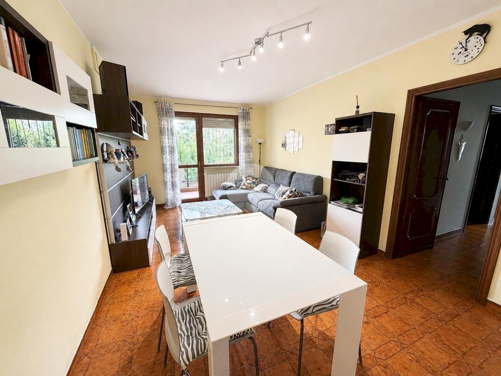 Four-room apartment Via Del Porto, San Mauro Torinese - photo 3