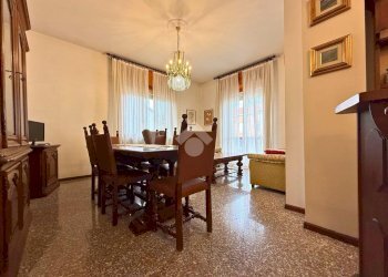 Three-room apartment Via Thaon de Revel, Vercelli - photo 5