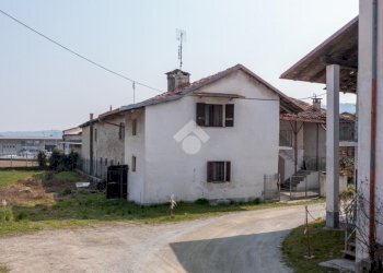 Three-room apartment Via vecchia della valle, Revello - photo 3