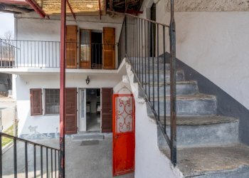 Three-room apartment Via vecchia della valle, Revello - photo 6