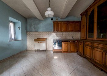 Three-room apartment Via vecchia della valle, Revello - photo 8
