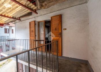 Three-room apartment Via vecchia della valle, Revello - photo 9
