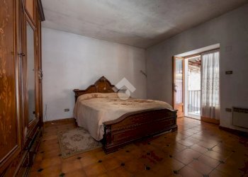 Three-room apartment Via vecchia della valle, Revello - photo 10