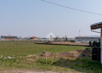 Three-room apartment Via vecchia della valle, Revello - photo 22