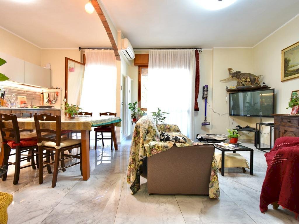 Three-room apartment appartamento viale mazzini, Santarcangelo di Romagna - photo 1