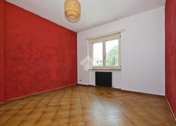 Three-room apartment Int. Strada Genova, Moncalieri - photo 8