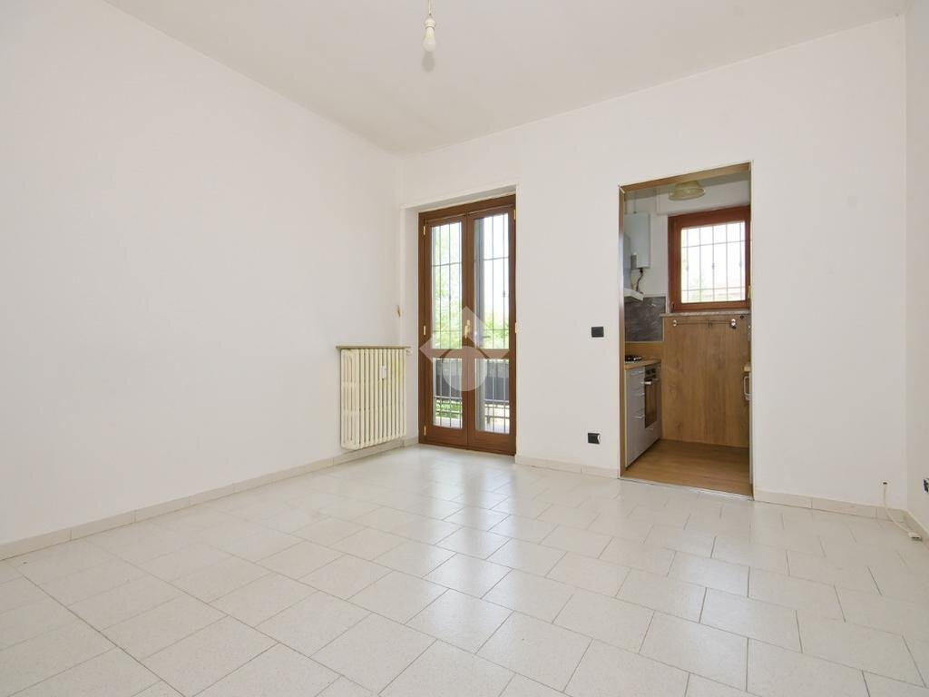 Three-room apartment Int. Strada Genova, Moncalieri - photo 3