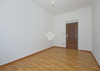 Three-room apartment Int. Strada Genova, Moncalieri - photo 17