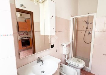 Two-room apartment Strada Massimo D'Azeglio, Parma (neighborhood Oltretorrente) - photo 13
