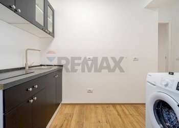 Lavanderia - One-room apartment Via Monte Ceneri
6, Rho - photo 9
