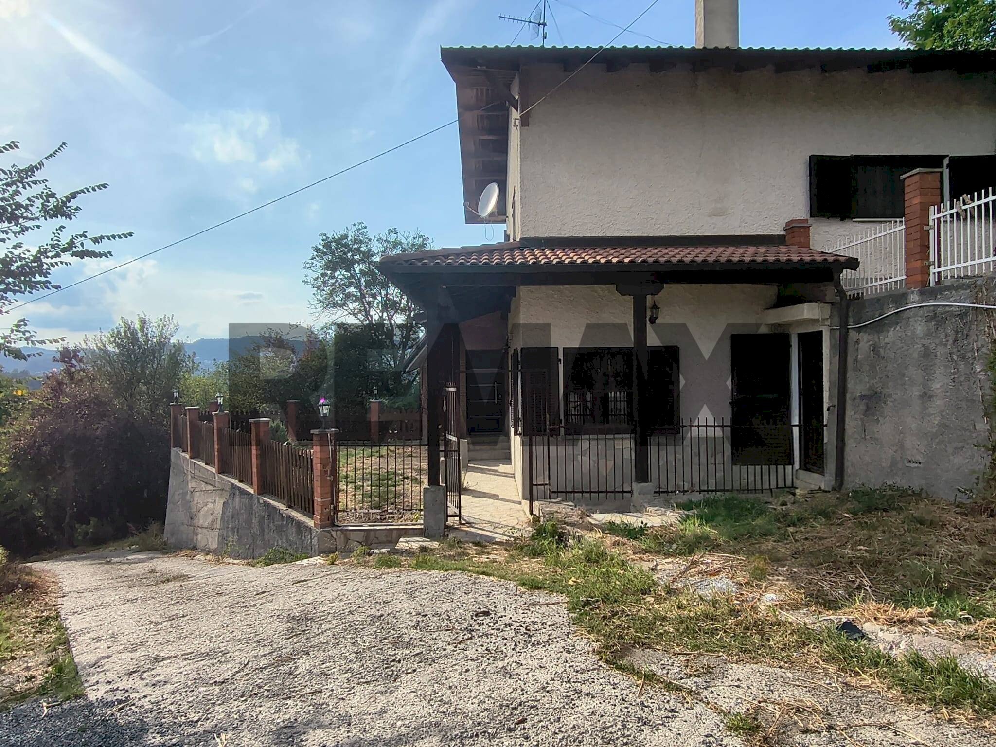 Casa all\'aperto - Casa indipendente Località Gorrette
 
2, Millesimo - foto 1