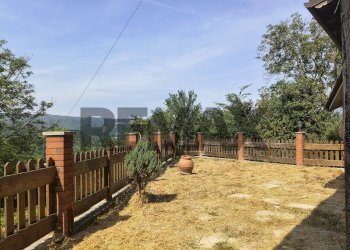 Giardino - Casa indipendente Località Gorrette
 
2, Millesimo - foto 29