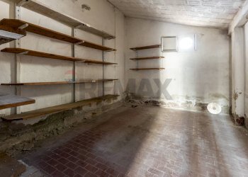 Dispensa di stoccaggio - Casa semi indipendente Via Giacomo Puccini
7, Busseto - foto 36