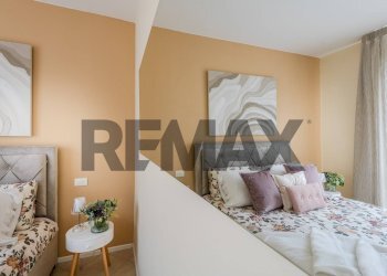 Camera / camera da letto - Three-room apartment via SS Annunziata
 
38, Lucca - photo 5