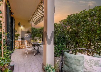 Terrazza - Three-room apartment via SS Annunziata
 
38, Lucca - photo 25