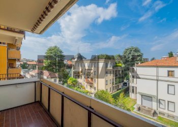 Balcone - Appartamento GIUSEPPE CASTIGLIONI
 
9, Busto Arsizio - foto 36