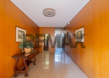 Hall / corridoio - Appartamento GIUSEPPE CASTIGLIONI
 
9, Busto Arsizio - foto 42