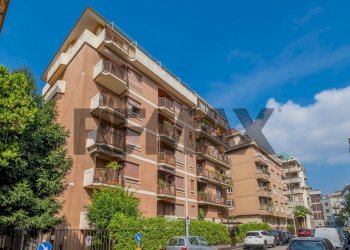 Edificio all\'aperto - Appartamento GIUSEPPE CASTIGLIONI
 
9, Busto Arsizio - foto 45