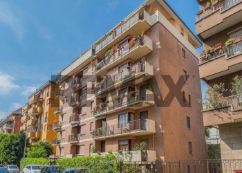 Edificio all\'aperto - Appartamento GIUSEPPE CASTIGLIONI
 
9, Busto Arsizio - foto 48