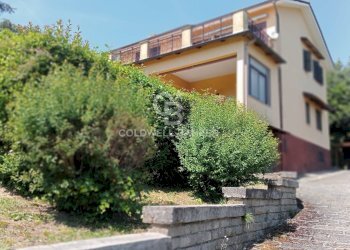 Foto 1 - Villa Via delle Ginestre
 
9, Sutri - photo 1
