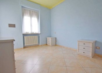 Camera da letto - Two-room apartment via della Carassona, 6, Mondovì - photo 6