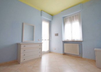 Camera da letto - Two-room apartment via della Carassona, 6, Mondovì - photo 8