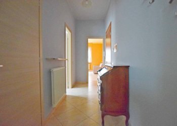 Corridoio - Two-room apartment via della Carassona, 6, Mondovì - photo 15