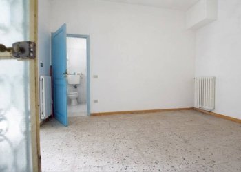 Ingresso - Appartamento via Vittorio Veneto, 25, Mondovì - foto 3