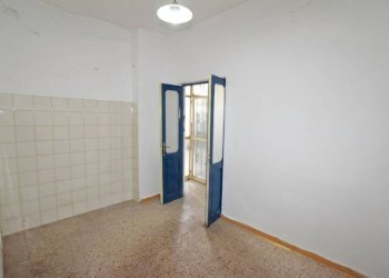 Cucina - Appartamento via Vittorio Veneto, 25, Mondovì - foto 5