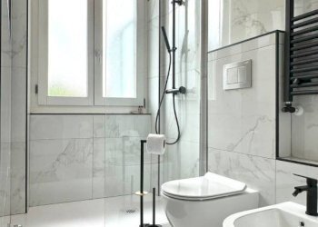 Bagno - Bilocale corso Spezia, 19, Torino (zona Lingotto) - foto 12