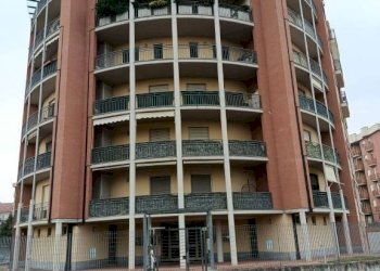 Facciata - Bilocale via Giovanni Gerbi, 39, Asti - foto 2