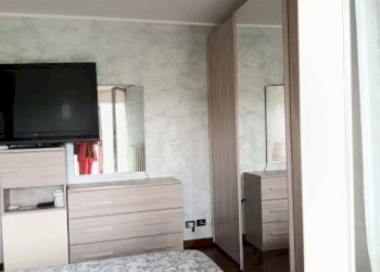 Camera da letto - Bilocale via Giovanni Gerbi, 39, Asti - foto 25