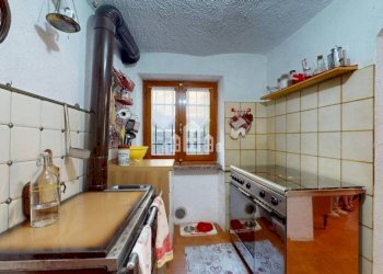 Cucina - Casa indipendente via della Chiesa, 5, Val di Chy - foto 21