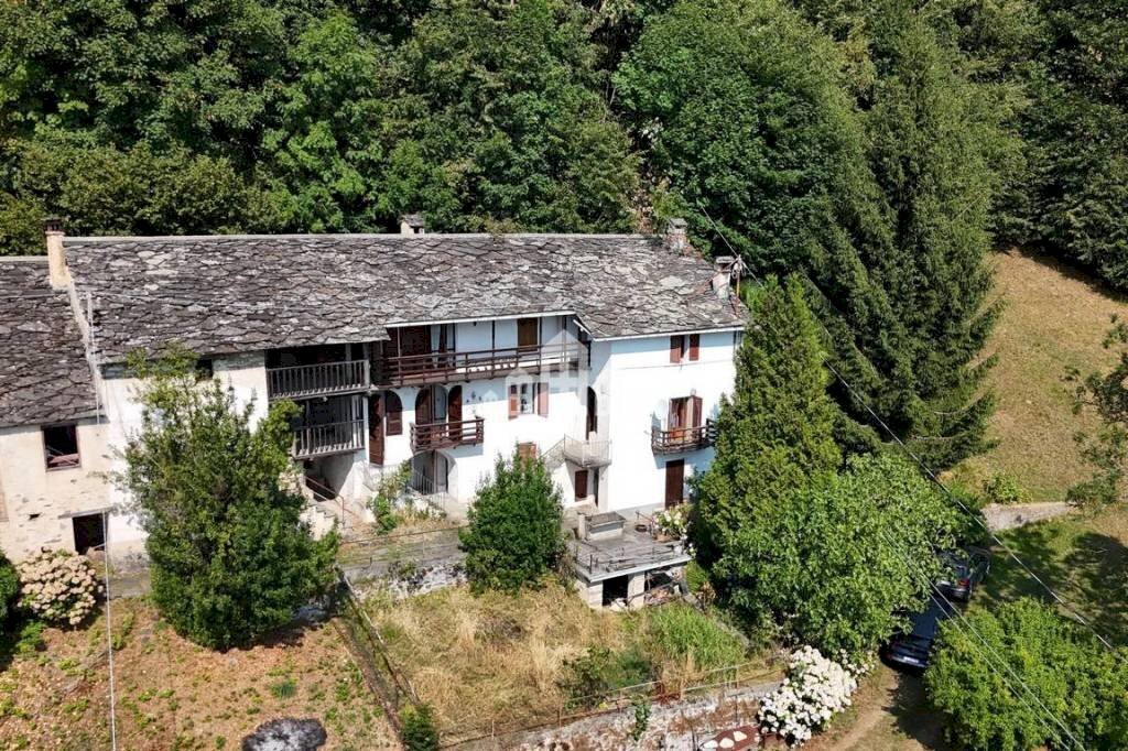 Vista - Casa indipendente via della chiesa, 17, Valchiusa - foto 1