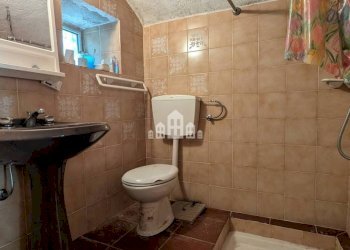 Bagno - Independent house Località Succinto, snc, Traversella - photo 24