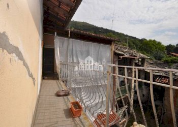 Balcone - Casa indipendente Località Ronchi Inferiore, 21, Cuorgnè - foto 13