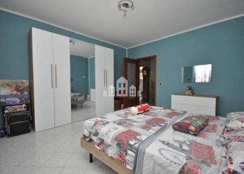 Camera da letto - Casa indipendente Località San Martino, 3, Valperga - foto 14