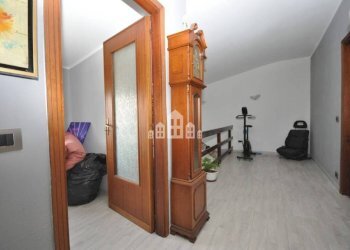 Corridoio - Casa indipendente Località San Martino, 3, Valperga - foto 20