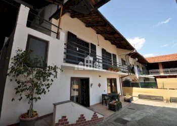Cortile interno - Casa indipendente Località San Martino, 3, Valperga - foto 26