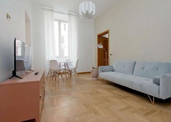soggiorno - Bed & Breakfast via Cavour, 264, Roma (neighborhood Centro Storico) - photo 2