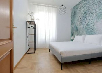 camera da letto - Bed & Breakfast via Cavour, 264, Roma (neighborhood Centro Storico) - photo 11