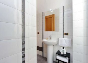 bagno - Bed & Breakfast via Cavour, 264, Roma (neighborhood Centro Storico) - photo 14
