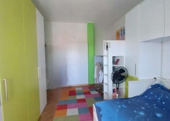 CAMERA DA LETTO - Trilocale viale GRAMSCI, 80, Grugliasco - foto 30