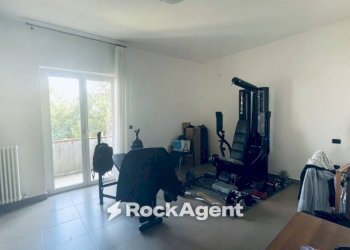 Studio - Villa via Indipendenza, 76, Sant'Egidio alla Vibrata - photo 7